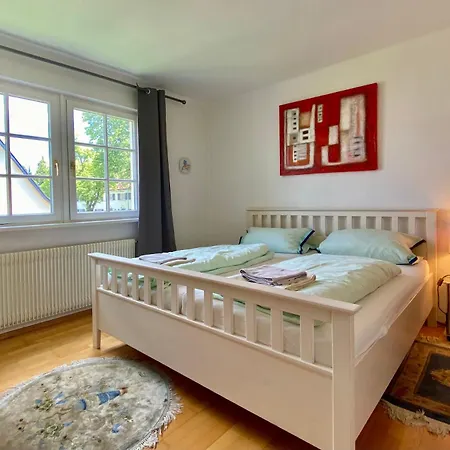 Koechlin - Charmante Doppelhaushaelfte Mit Garten Und Parkplatz *