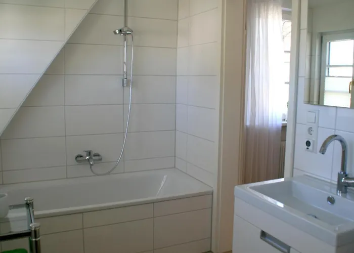 Koechlin - Charmante Doppelhaushaelfte Mit Garten Und Parkplatz Holiday home *